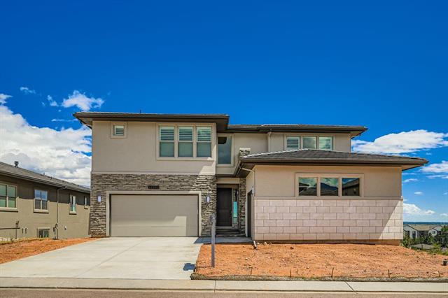 3425 Crest Hollow View