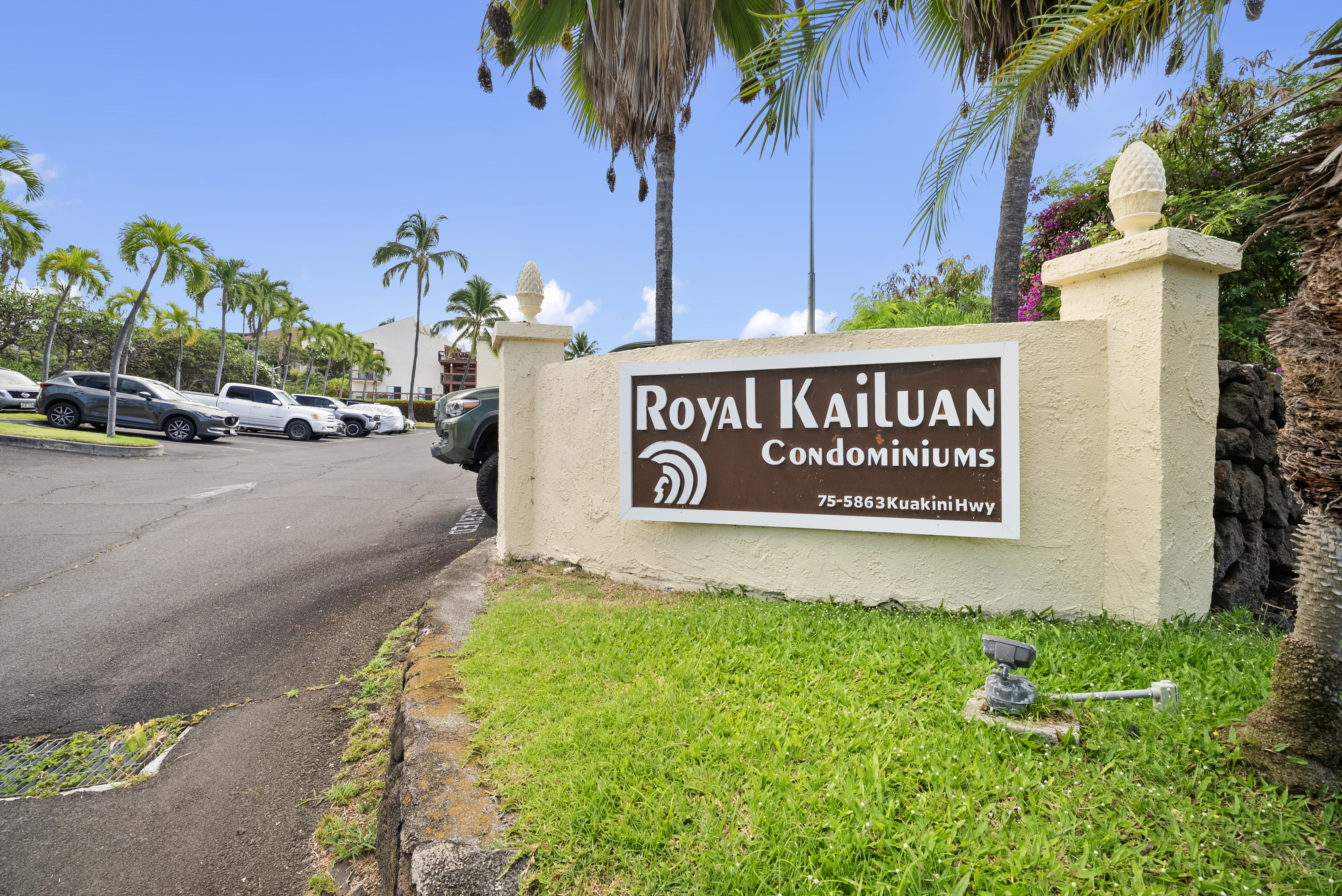 75-5863 KUAKINI HIGHWAY 108