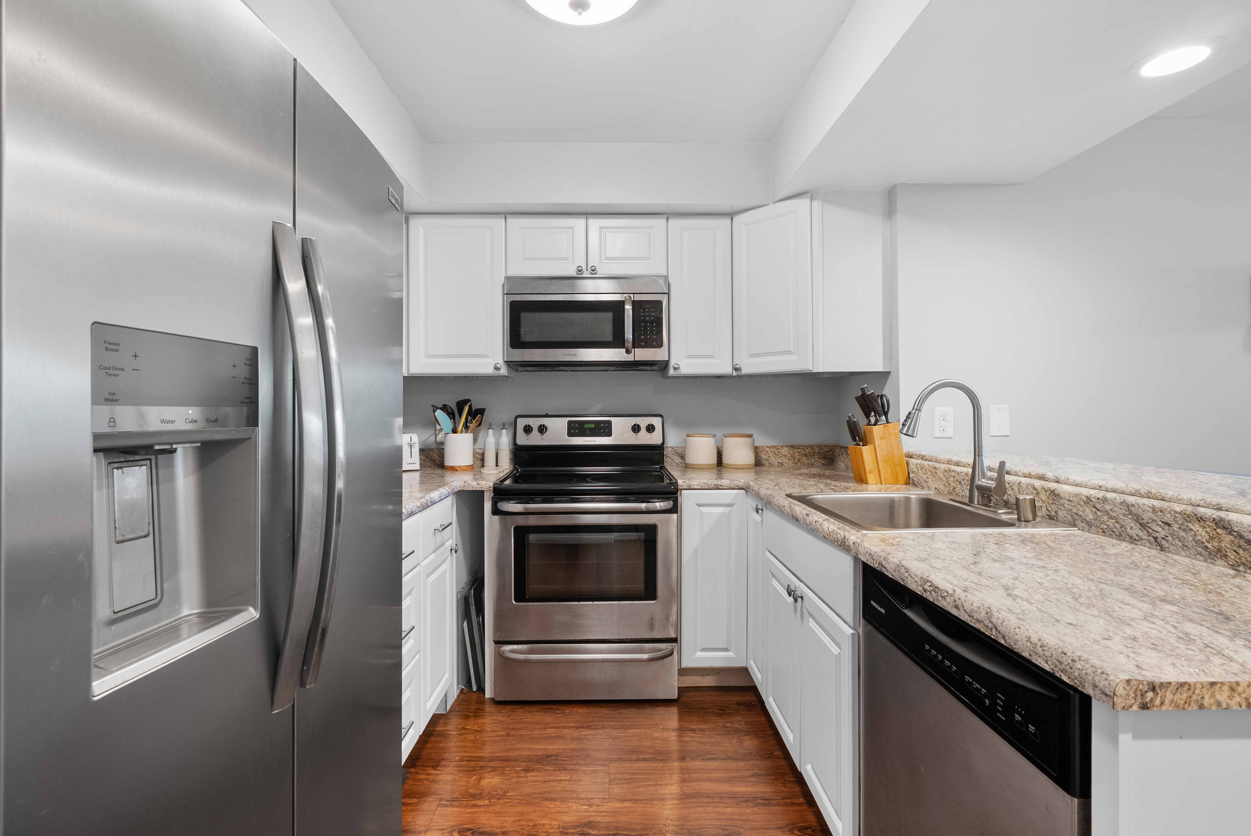 77-6581 SEAVIEW CIRCLE 2C