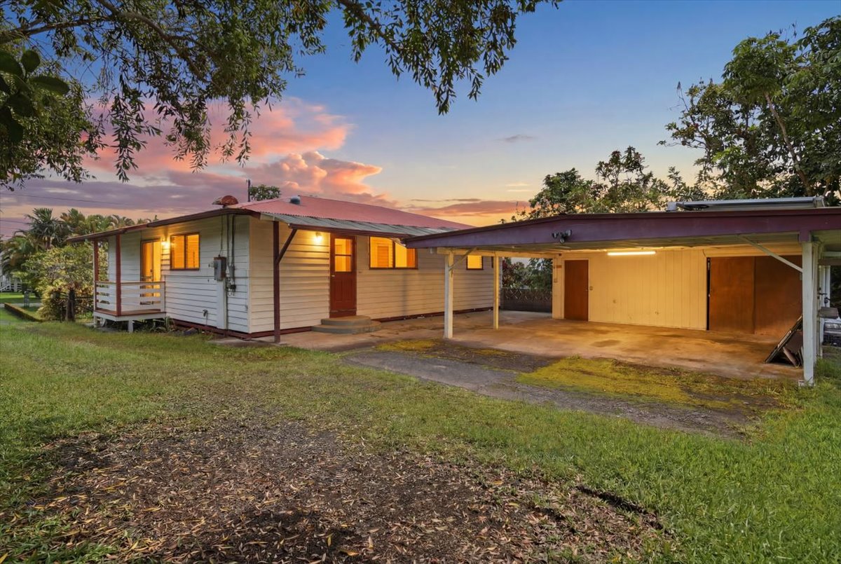 82 MALIA ST