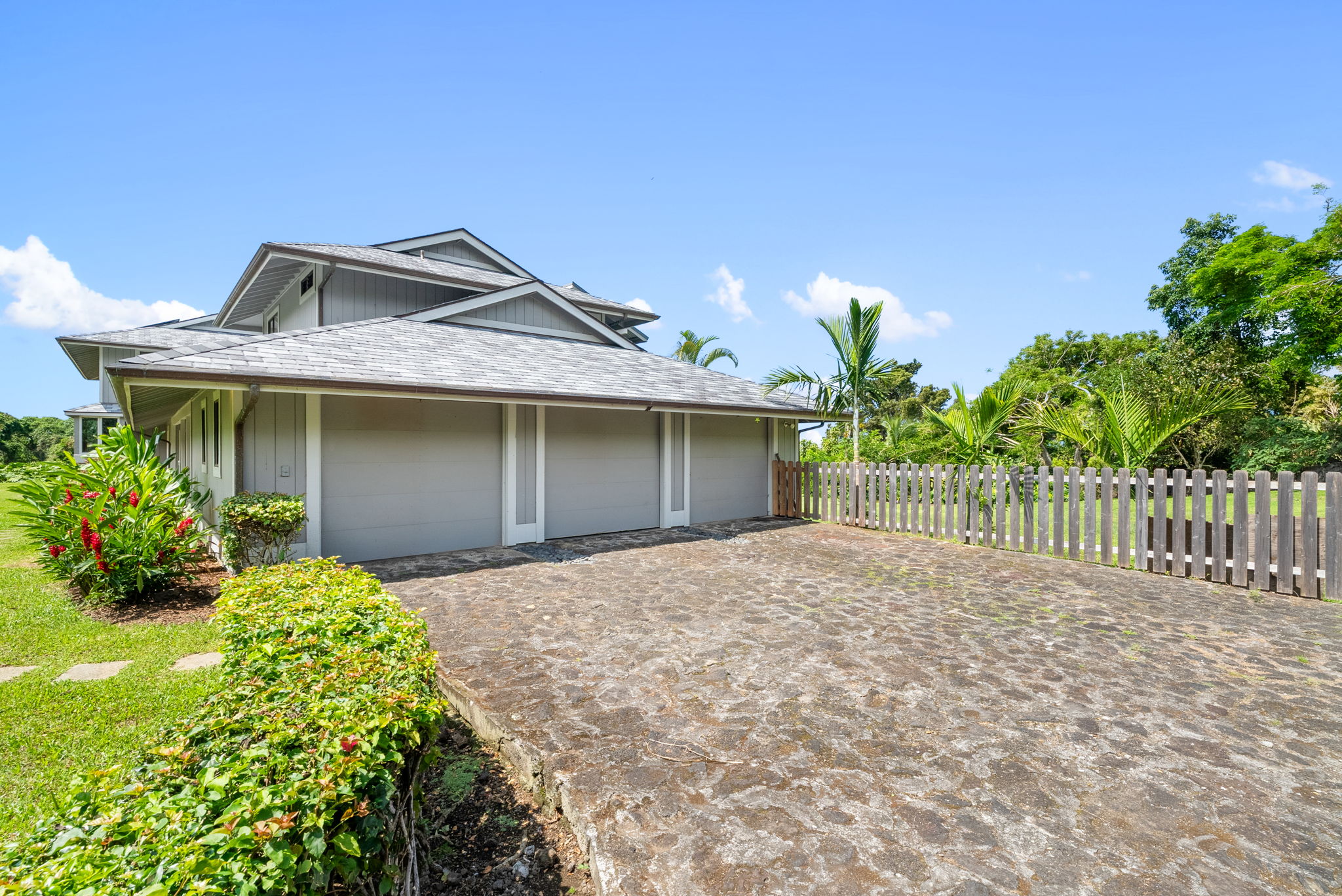 75-798-C HIONA ST