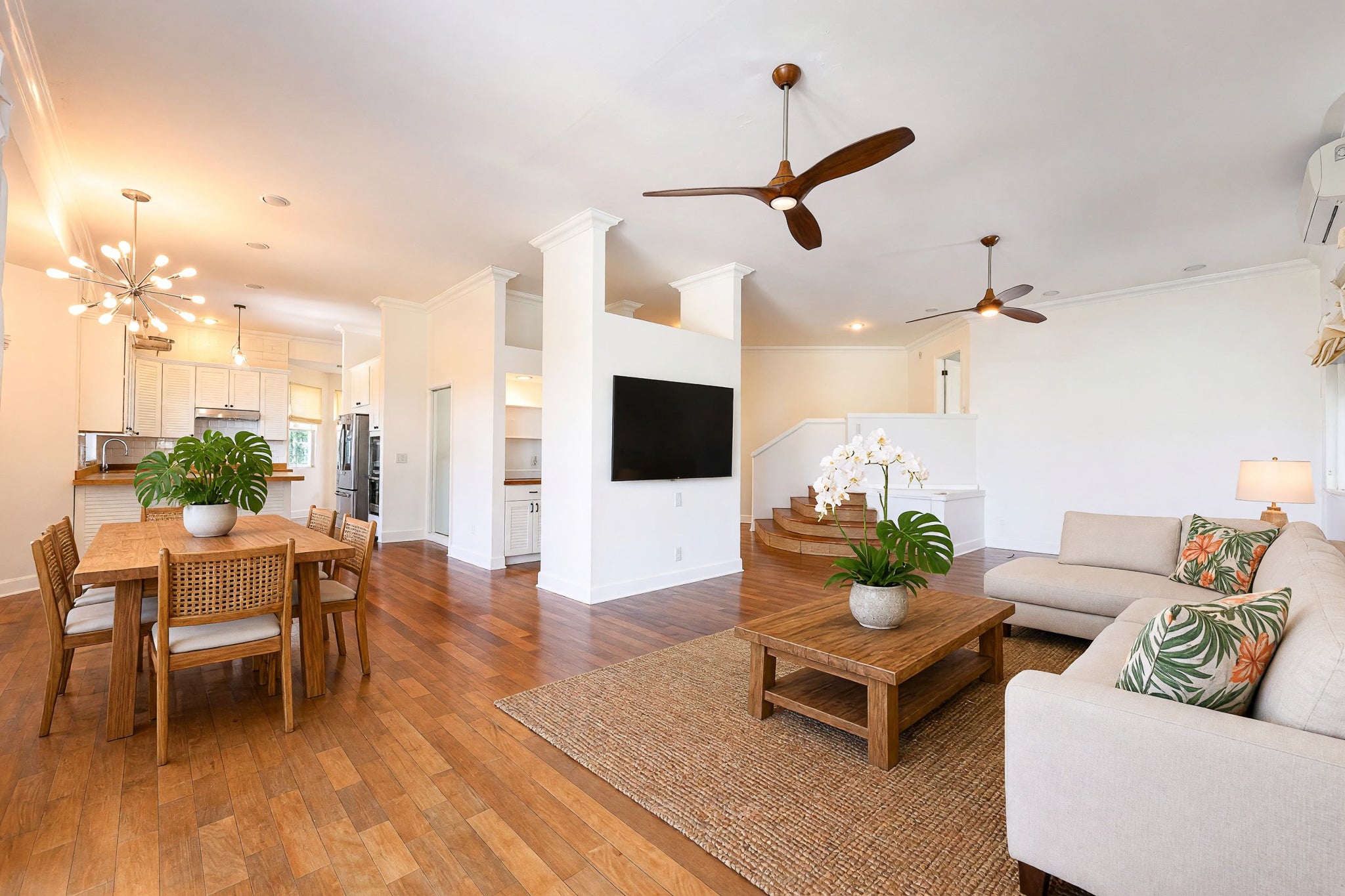 73-1208 HIOLANI ST