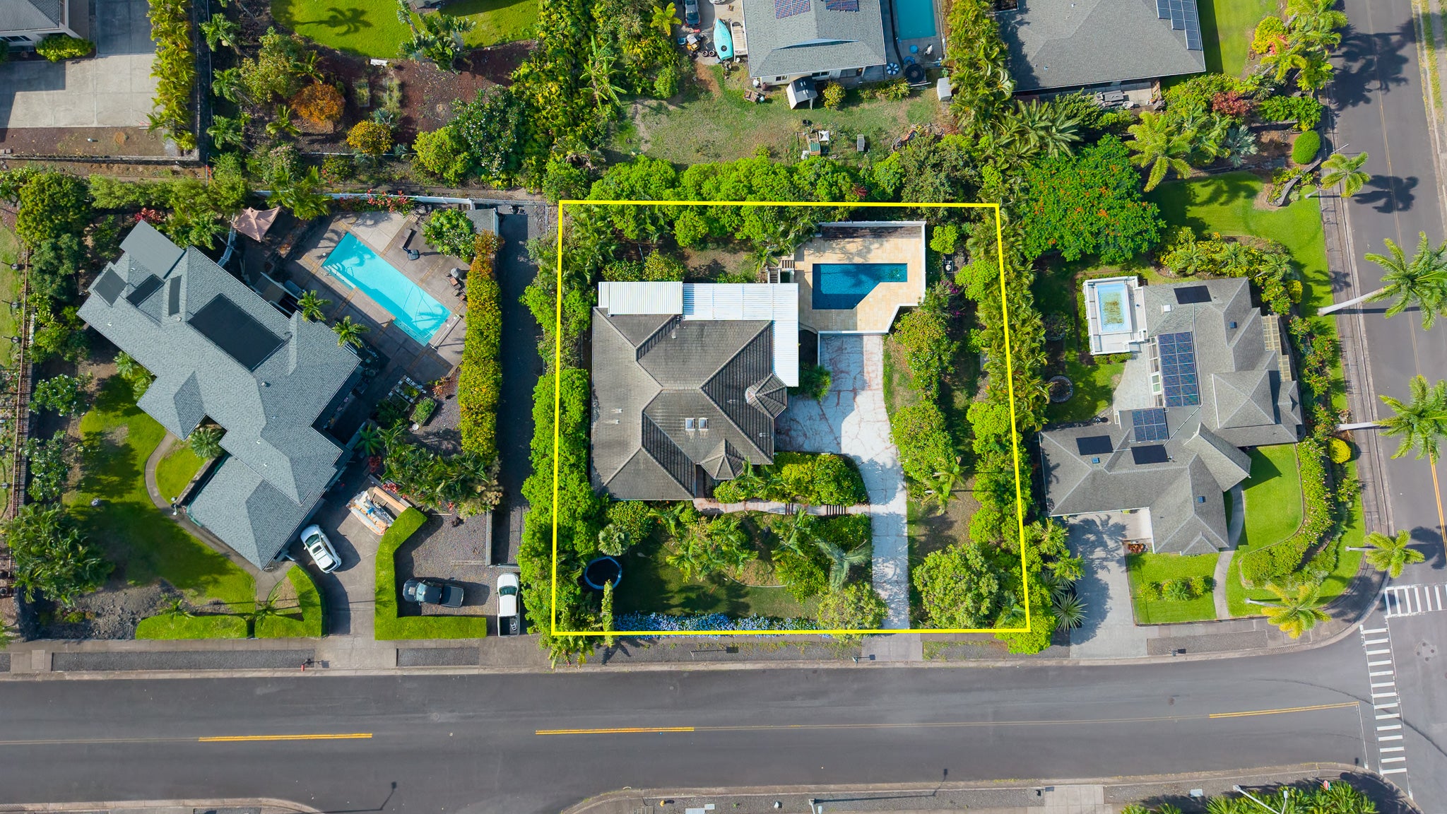 73-1208 HIOLANI ST