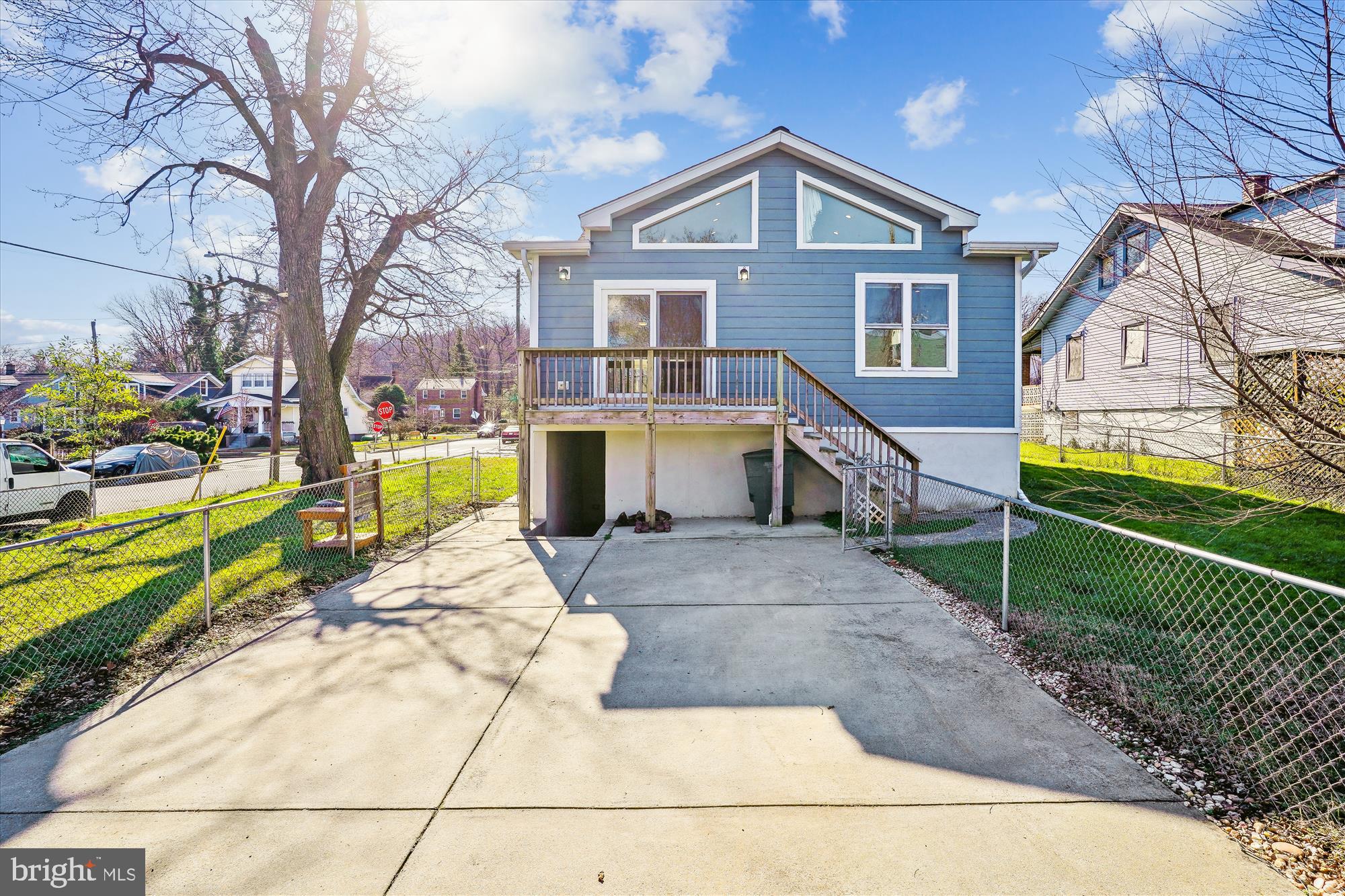 2122 RAND PLACE NE