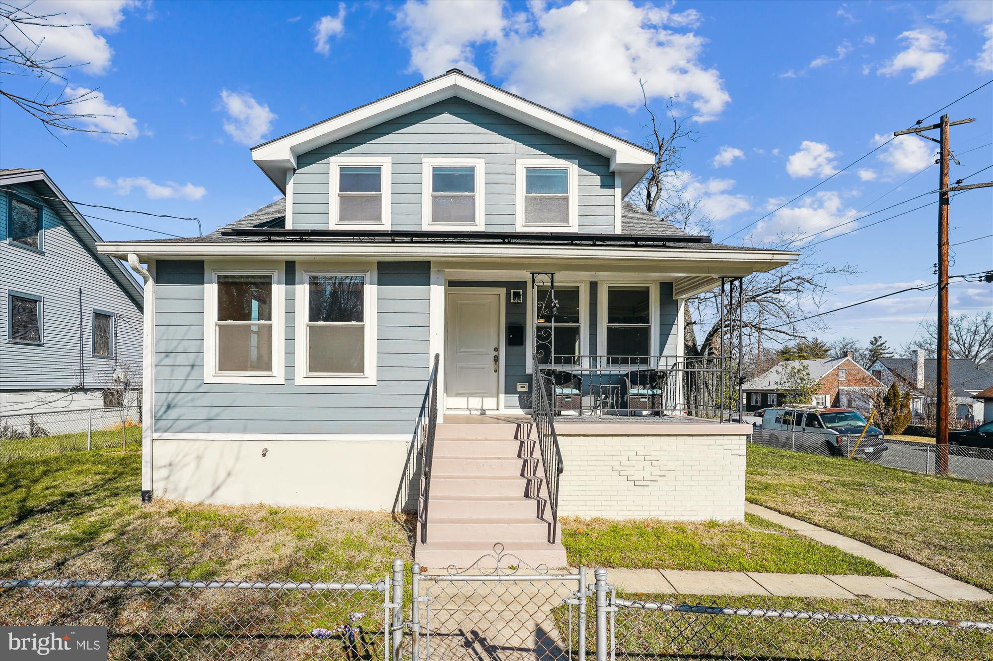 2122 RAND PLACE NE