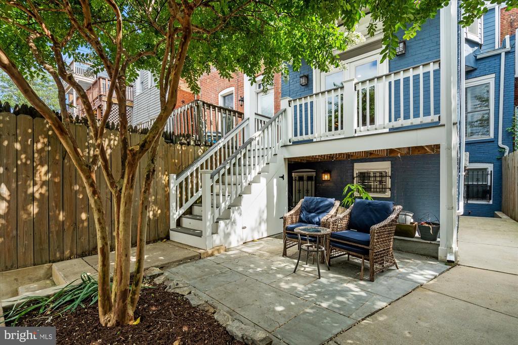 25 U STREET NW 2