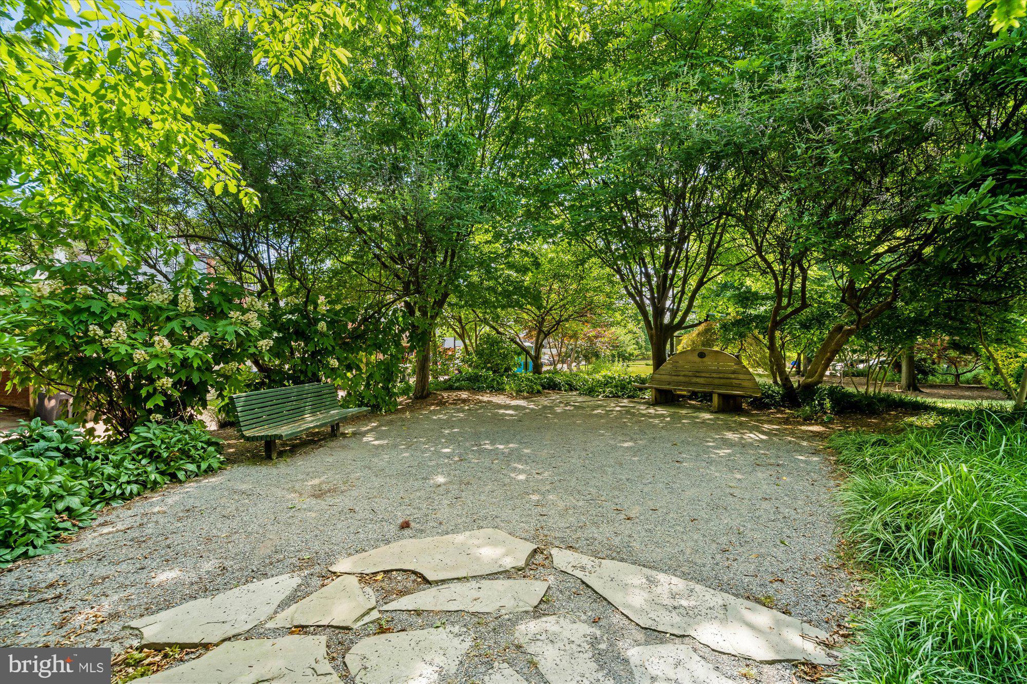 25 U STREET NW 2