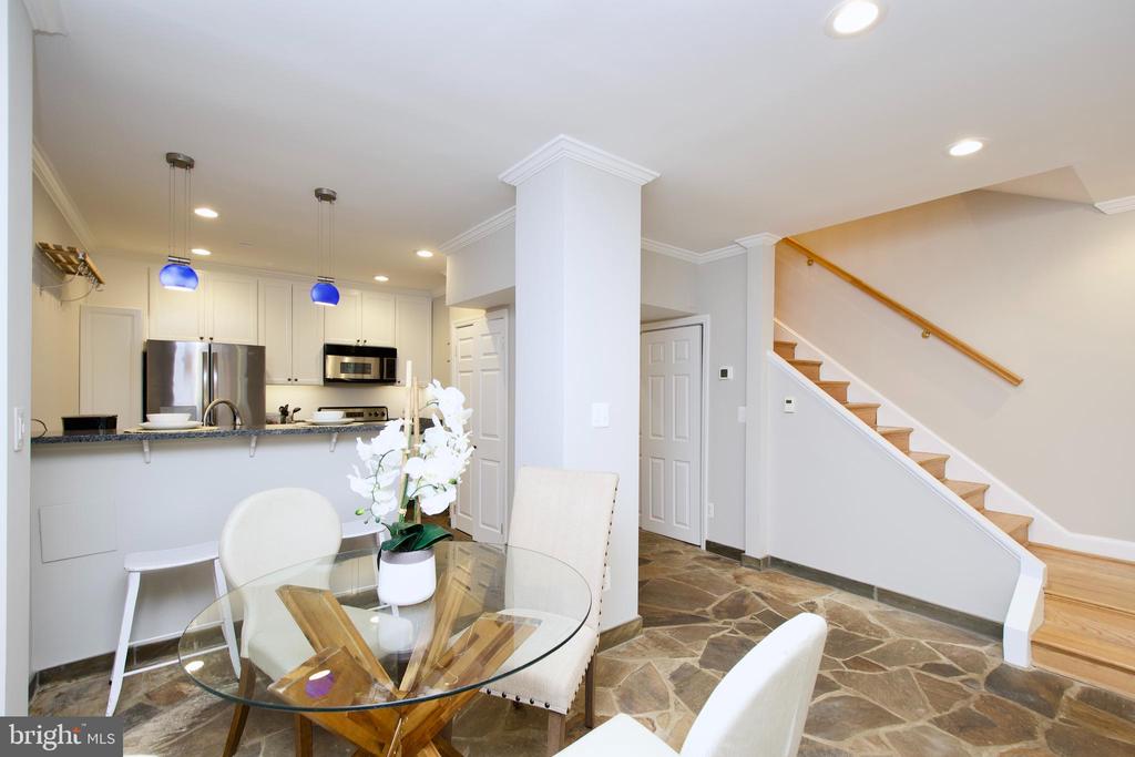 1600 BEEKMAN PLACE D NW D