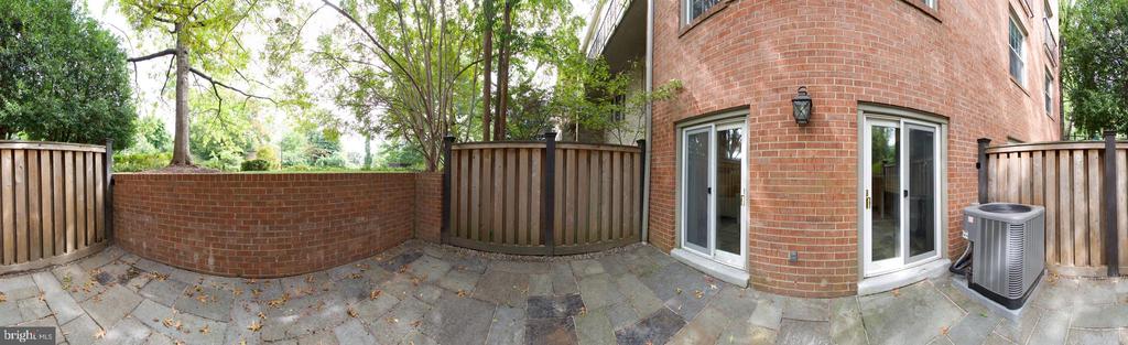 1600 BEEKMAN PLACE D NW D