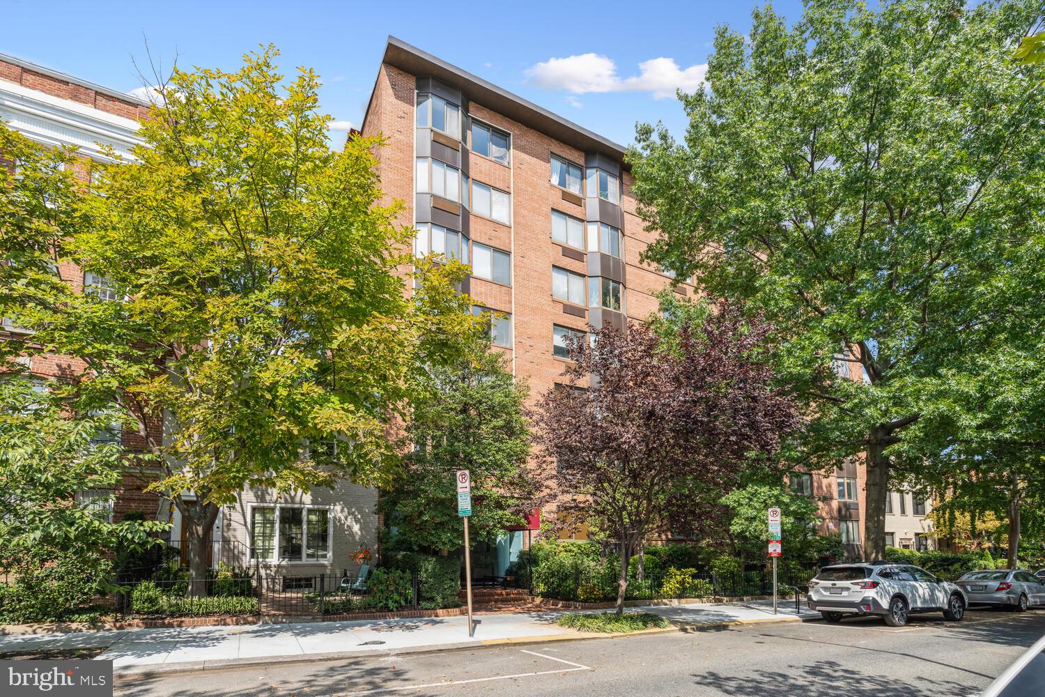 1825 T STREET NW 605