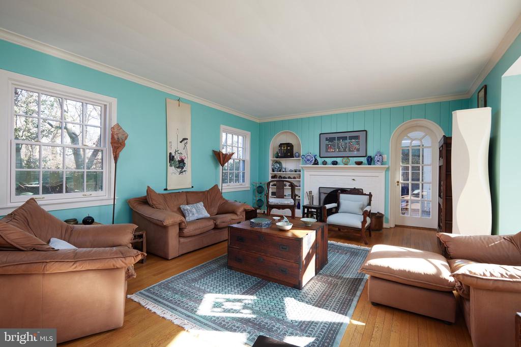 3040 GARRISON STREET NW
