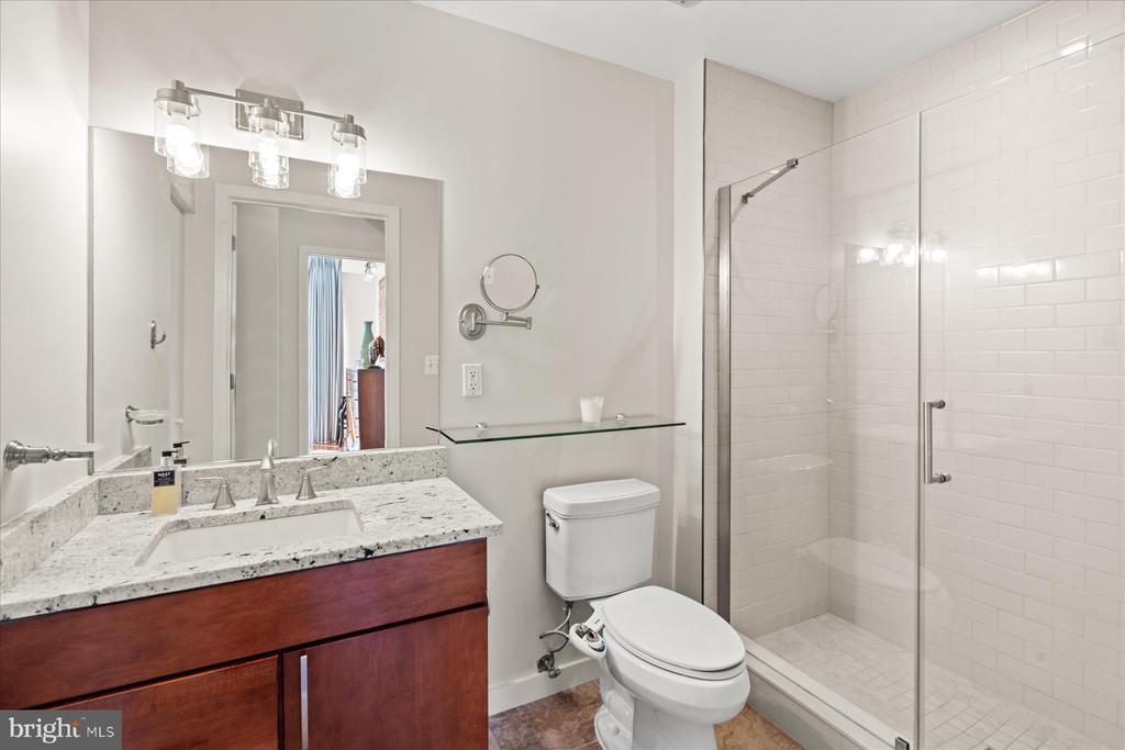 2412 17TH STREET NW 402