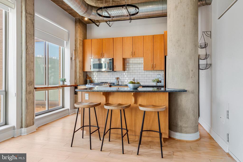 301 MASSACHUSETTS AVENUE NW 804