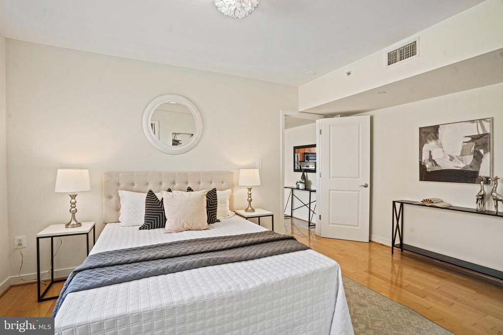 420 16TH STREET SE 103