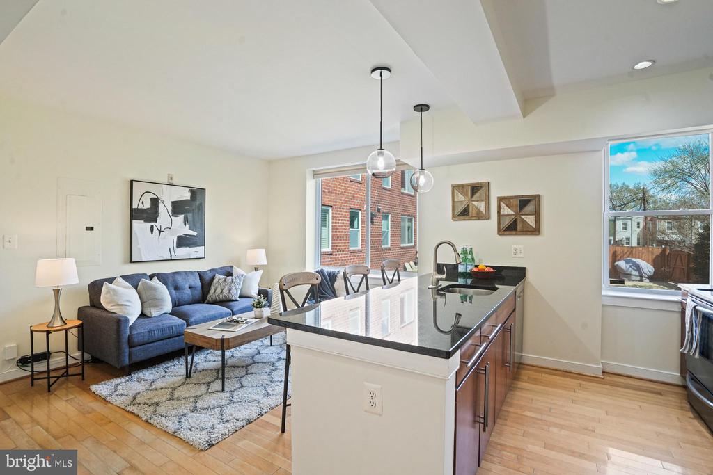 420 16TH STREET SE 103