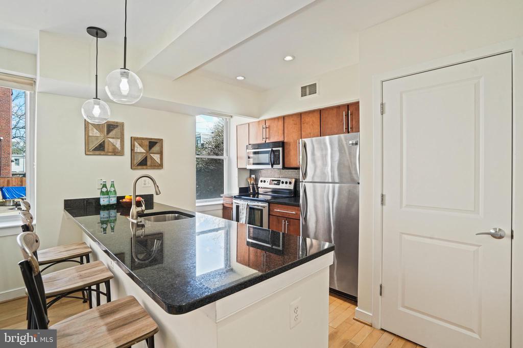 420 16TH STREET SE 103