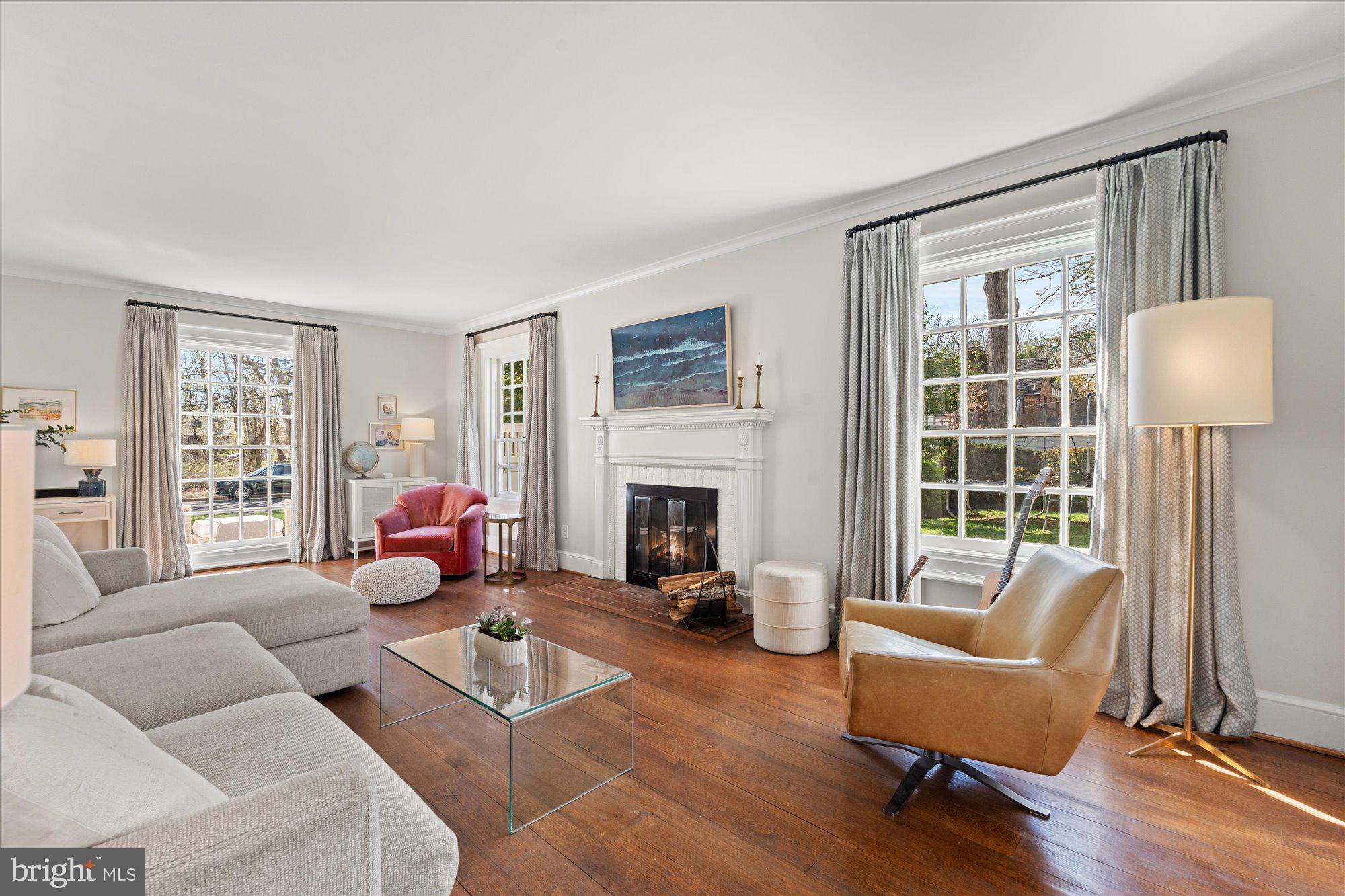 3904 18TH STREET NW