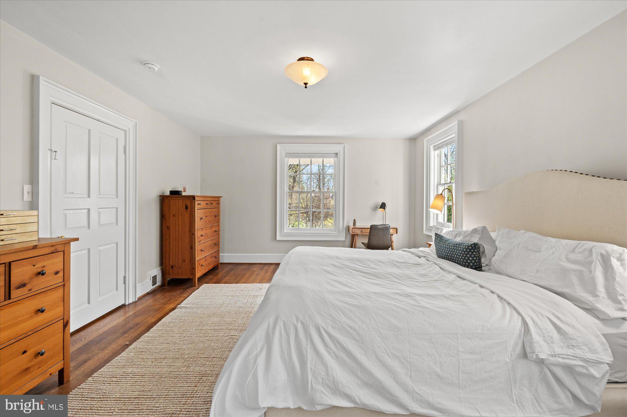 3904 18TH STREET NW