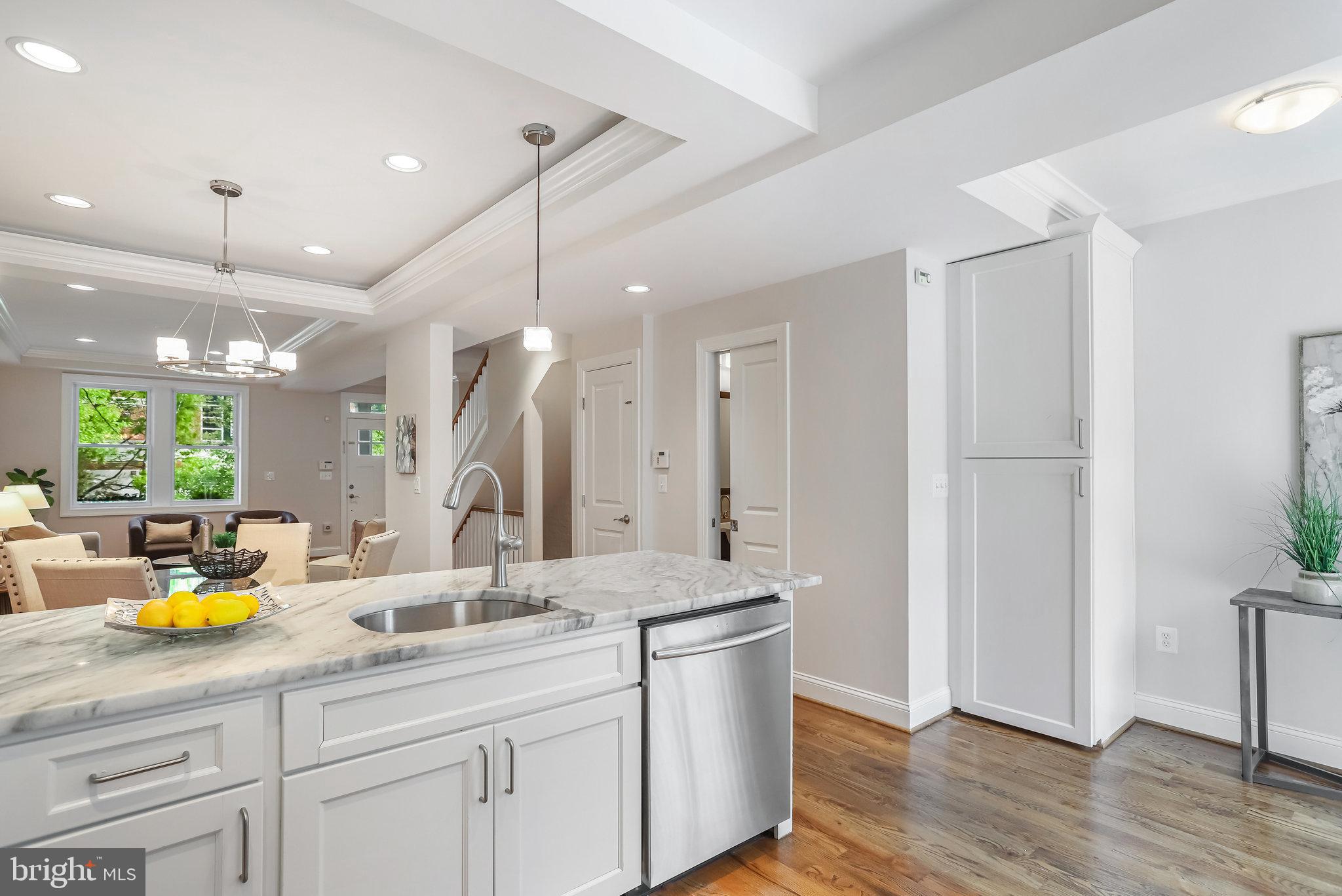 418 CRITTENDEN STREET NW