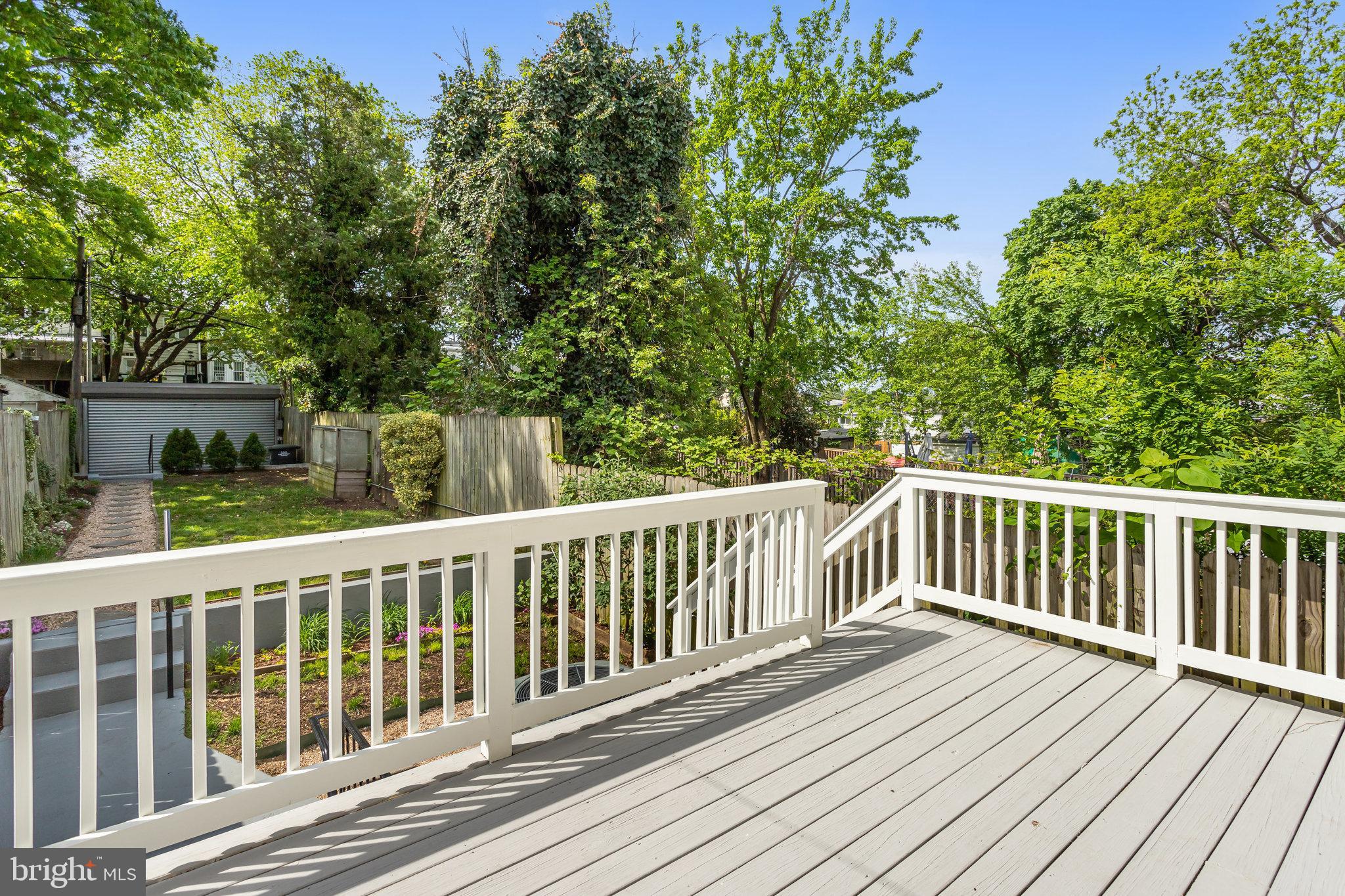 418 CRITTENDEN STREET NW