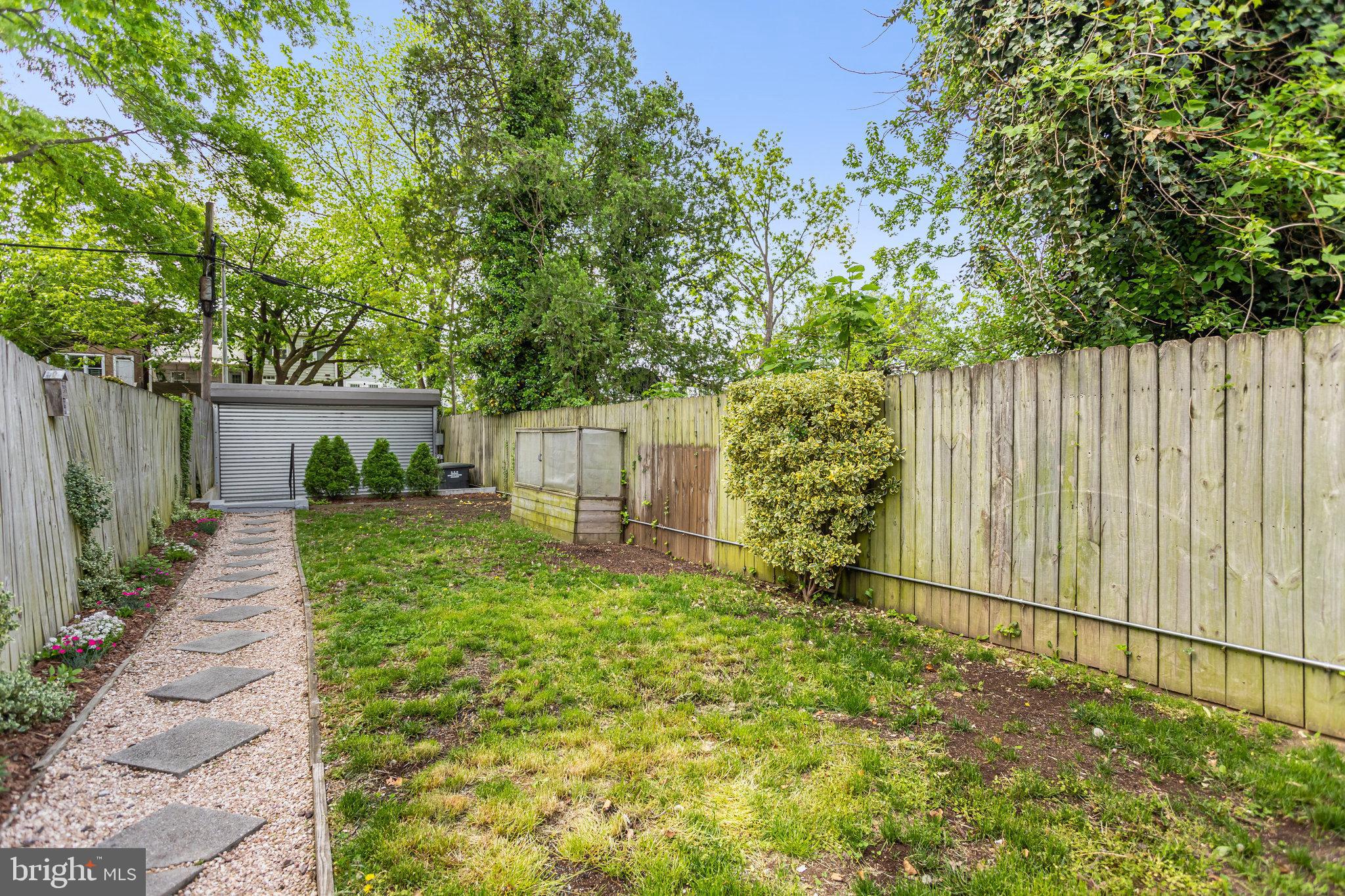 418 CRITTENDEN STREET NW