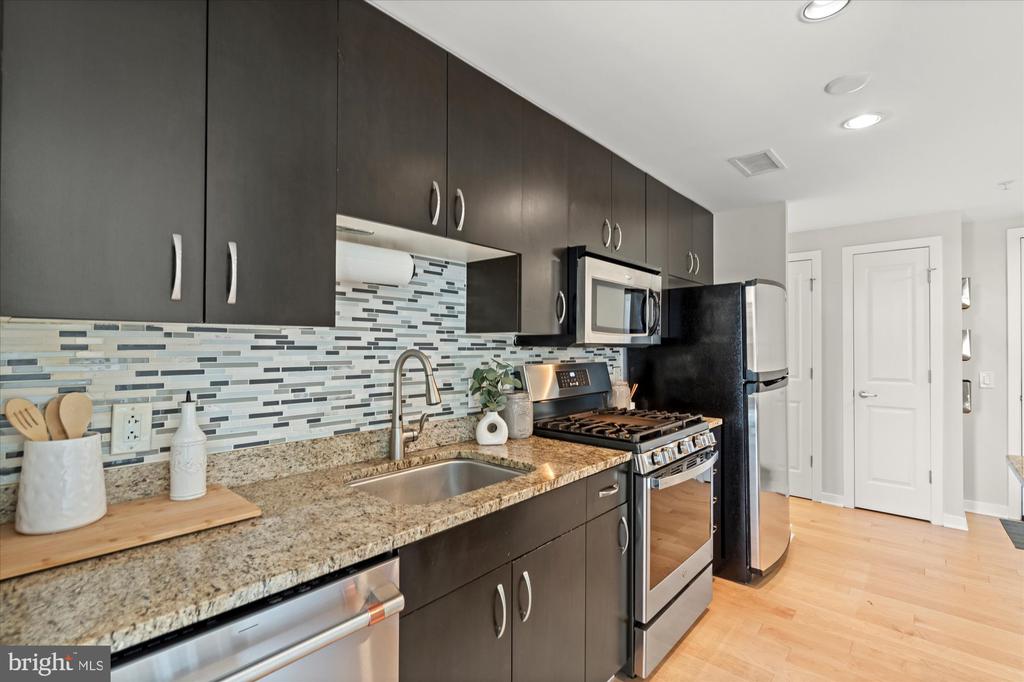475 K STREET NW 817