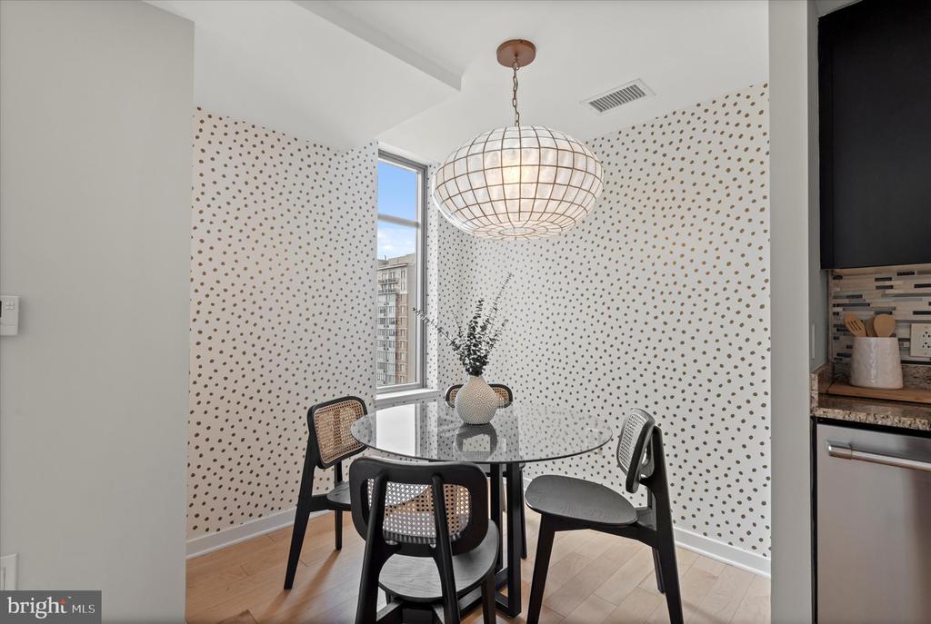 475 K STREET NW 817