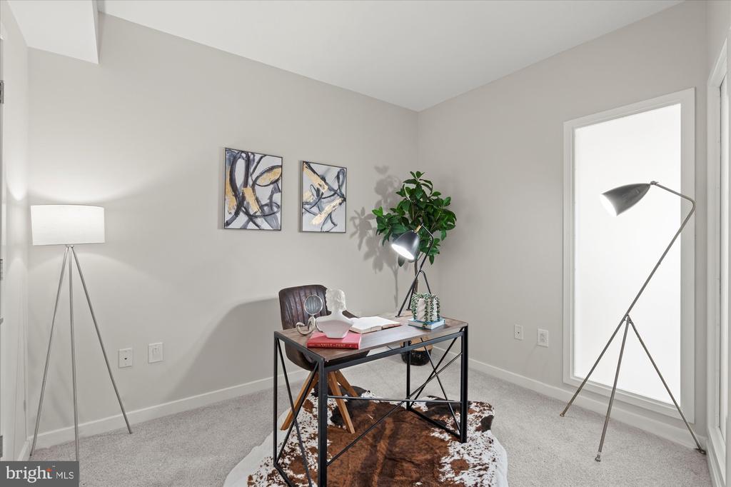 475 K STREET NW 817