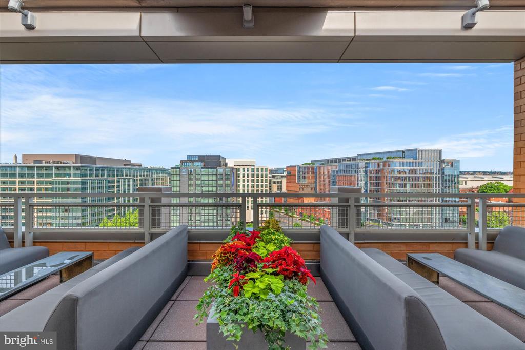 475 K STREET NW 817