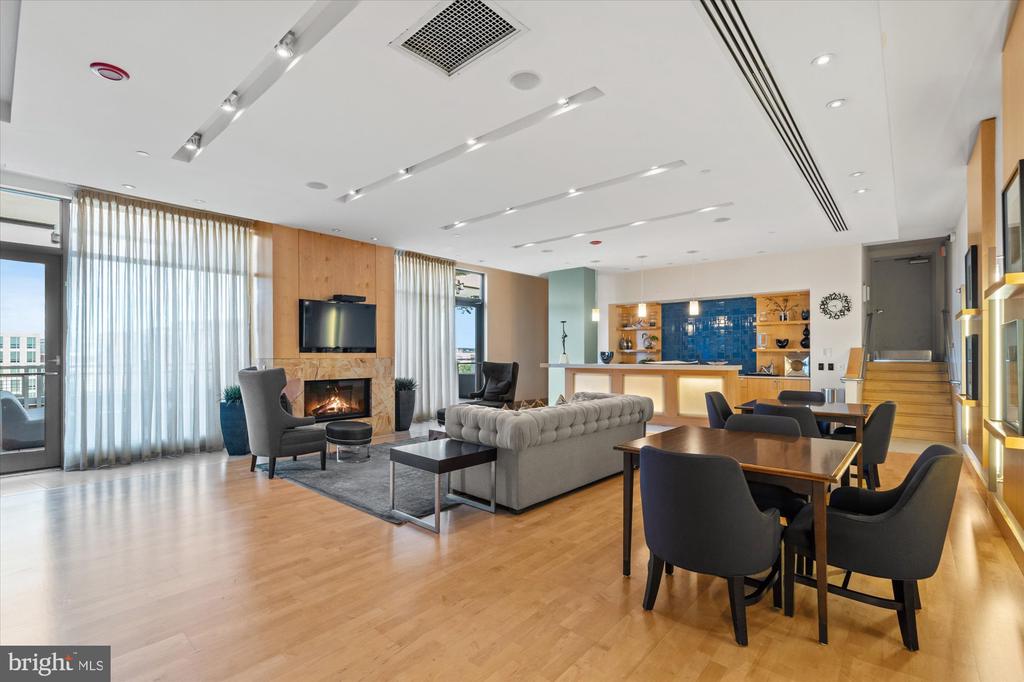 475 K STREET NW 817