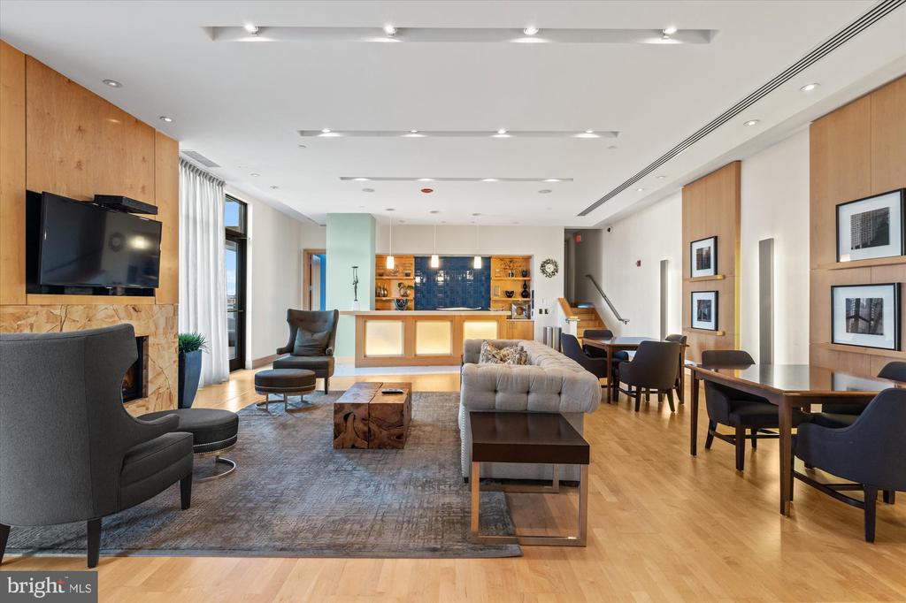 475 K STREET NW 817