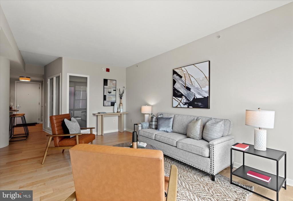 475 K STREET NW 817