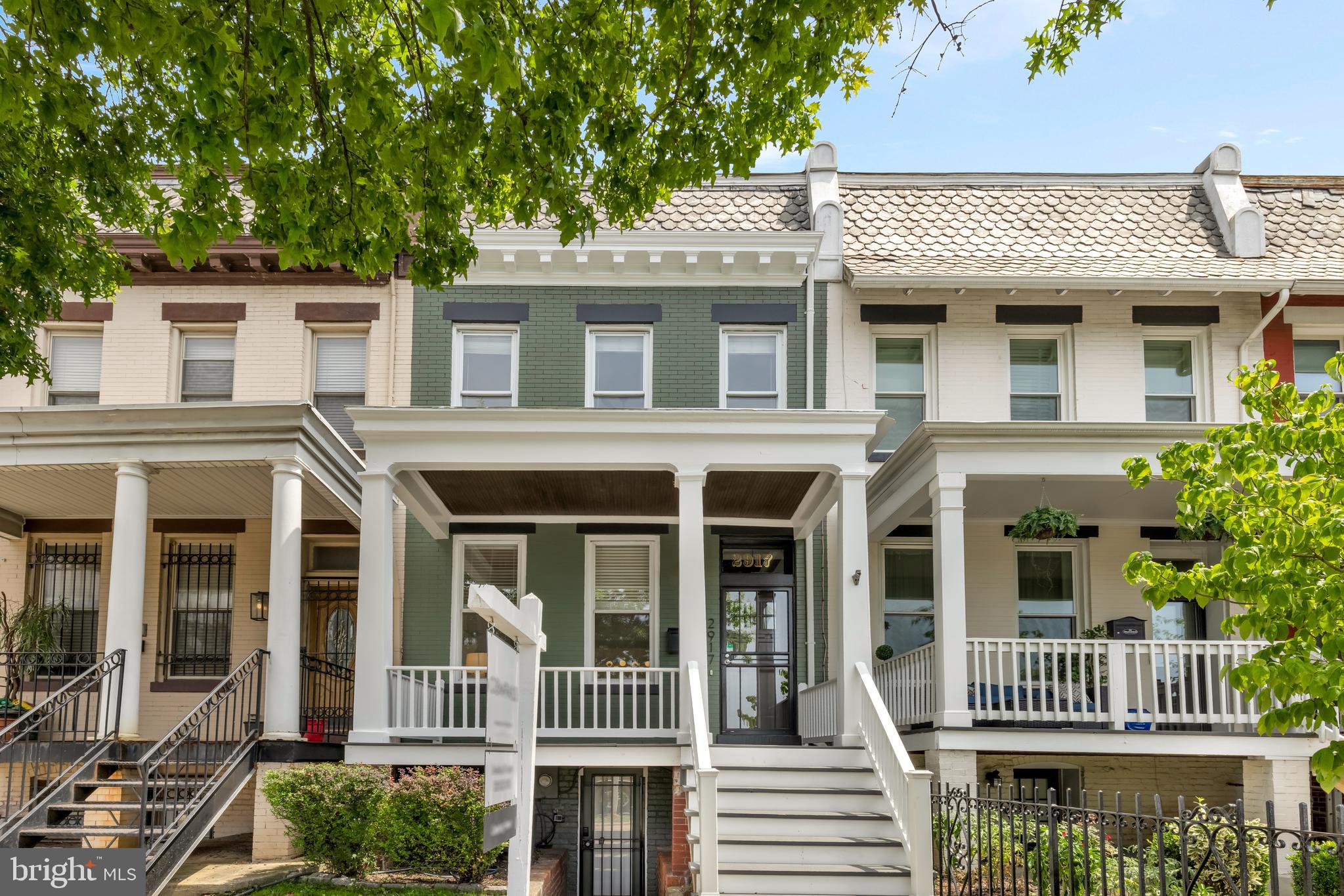 2917 NORTH CAPITOL STREET NE