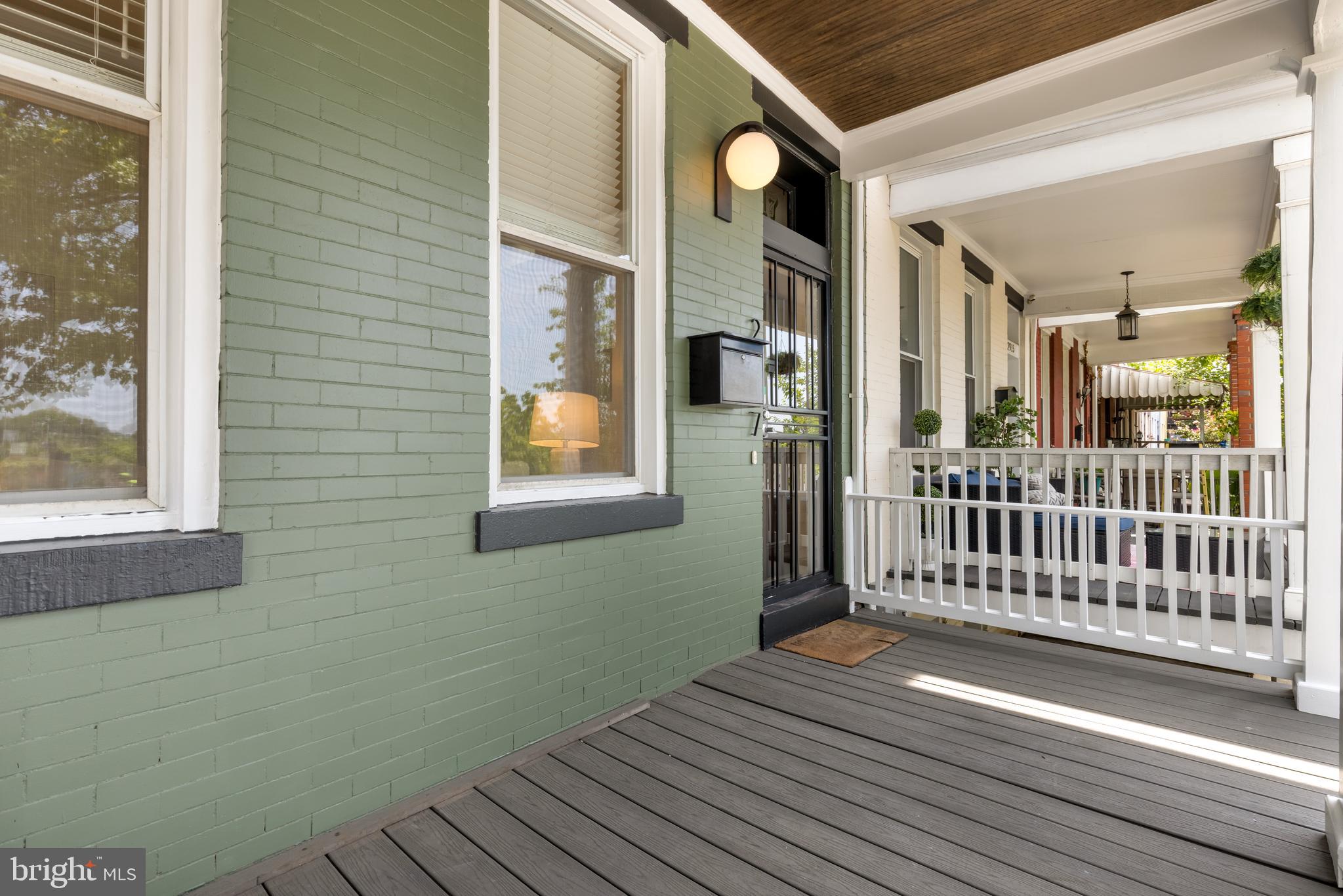 2917 NORTH CAPITOL STREET NE