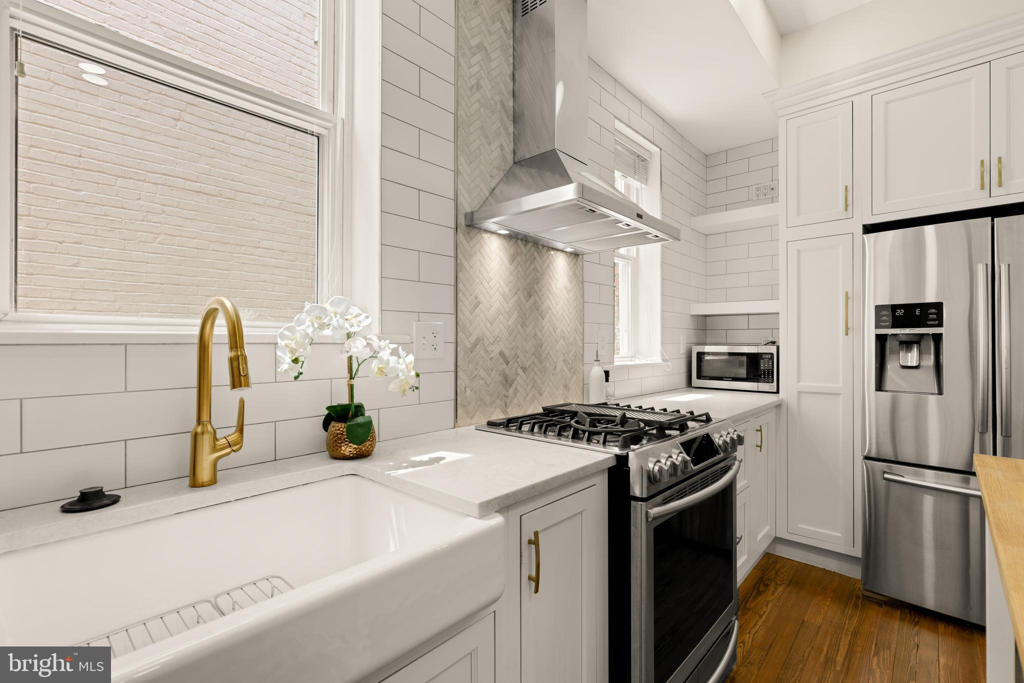 2917 NORTH CAPITOL STREET NE