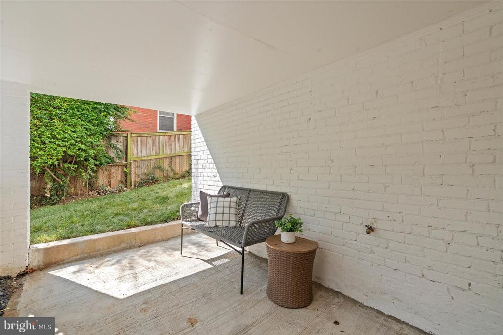 4319 12TH PLACE NE