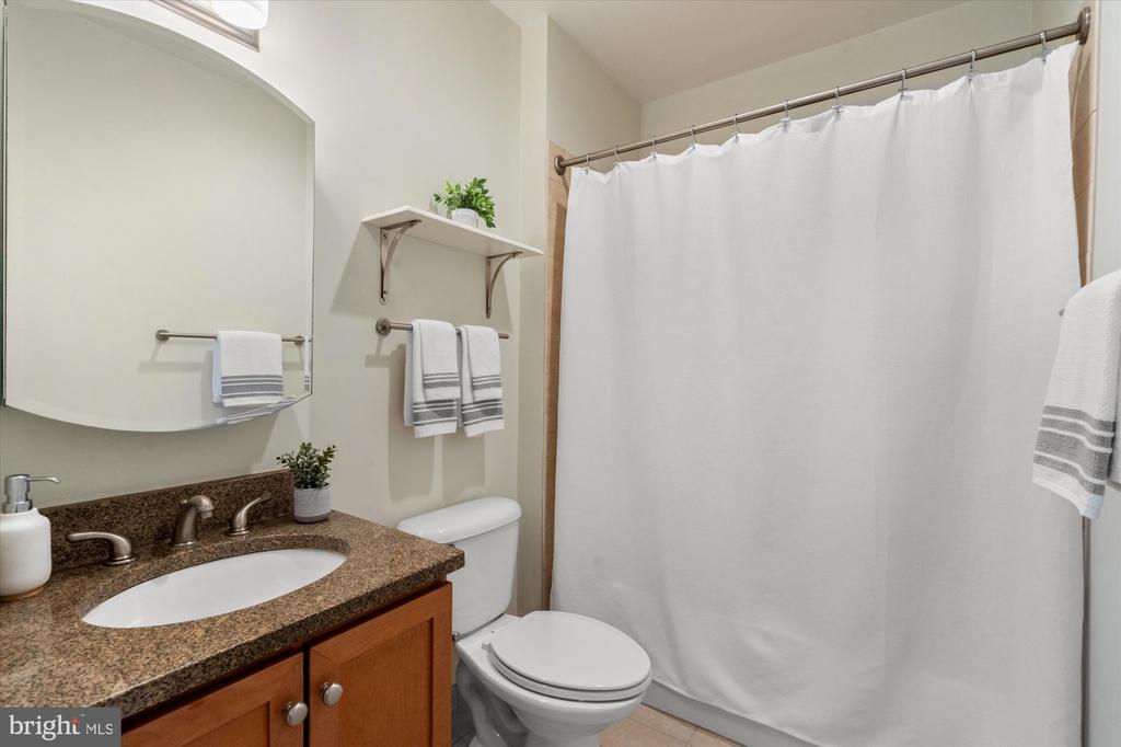 2035 2ND STREET NW G202
