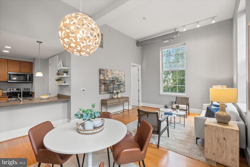 2035 2ND STREET NW G202
