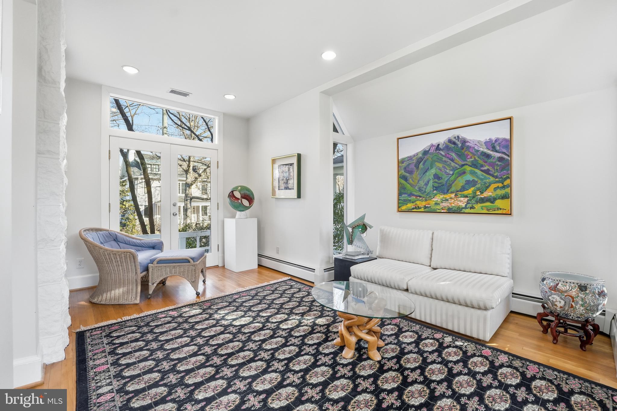 3814 JOCELYN STREET NW