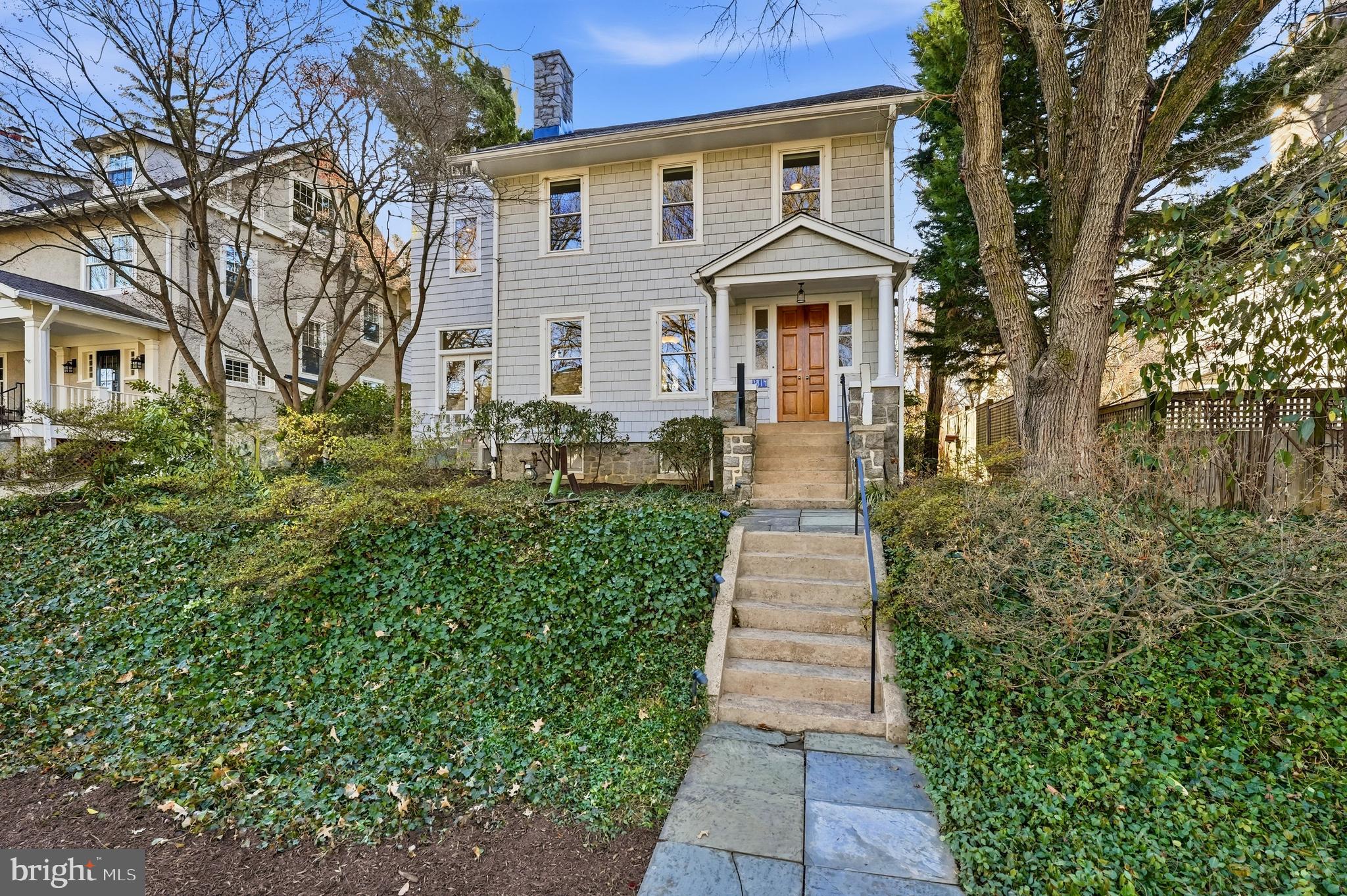 3814 JOCELYN STREET NW