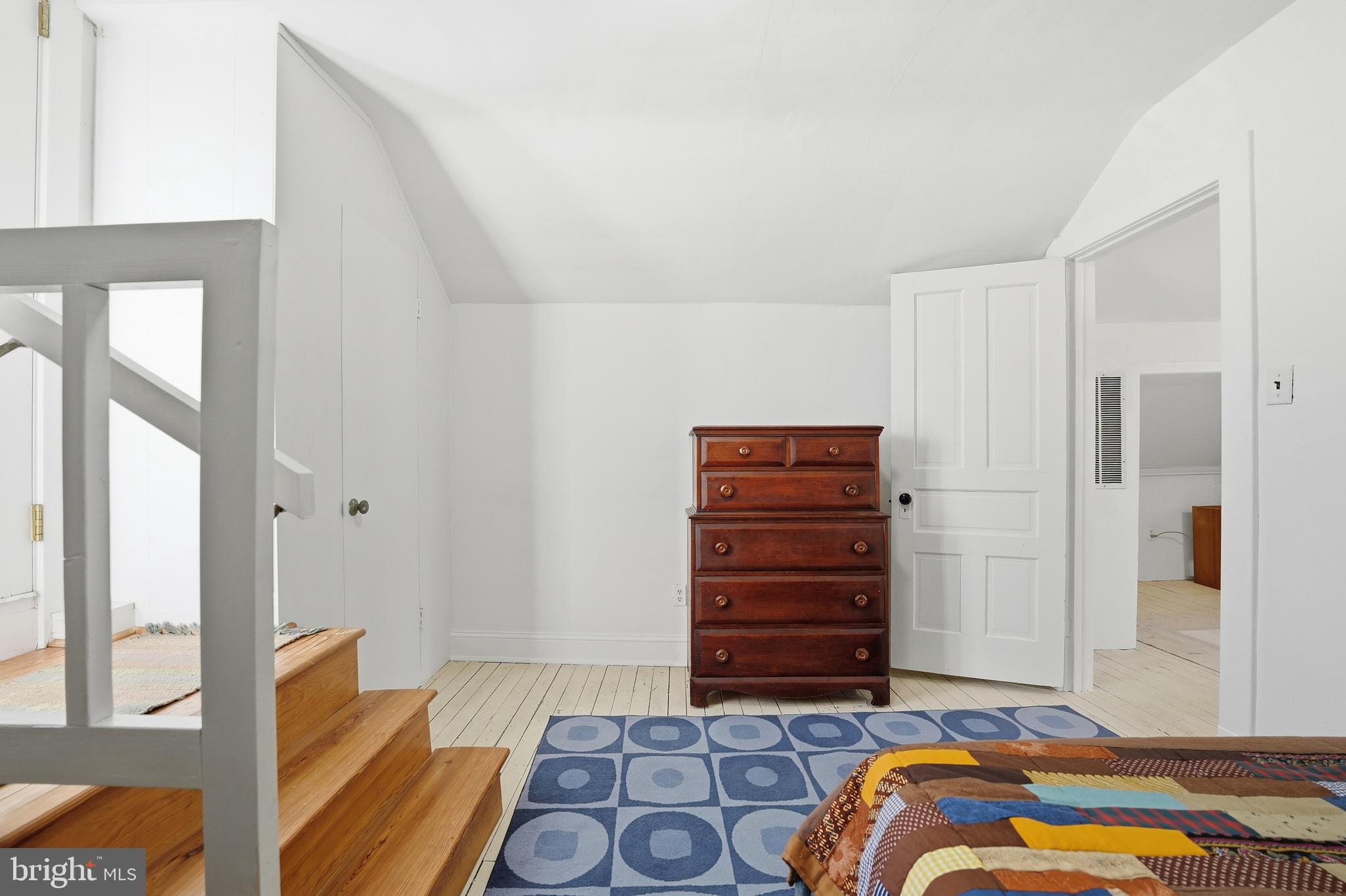 3814 JOCELYN STREET NW