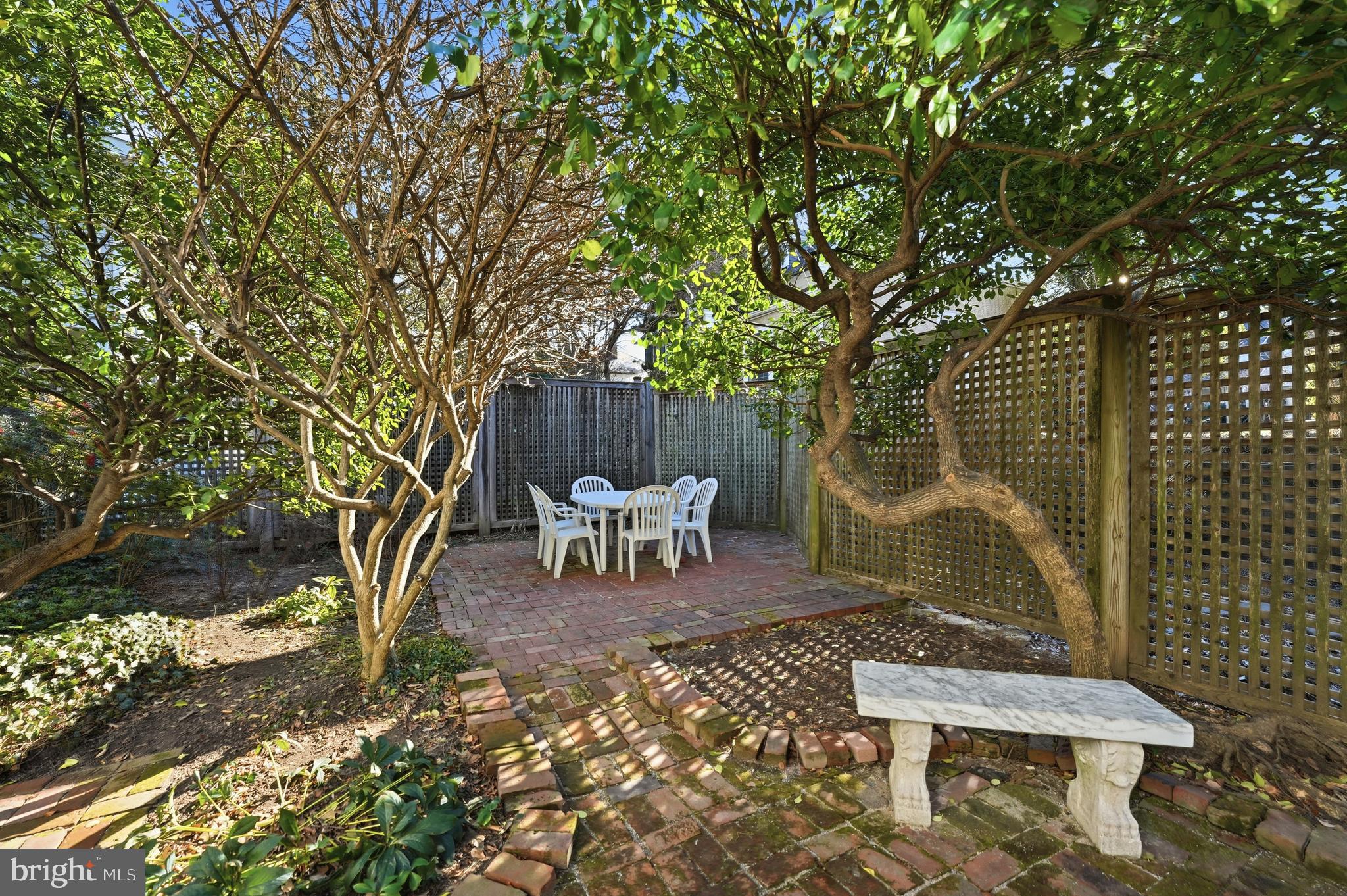 3814 JOCELYN STREET NW