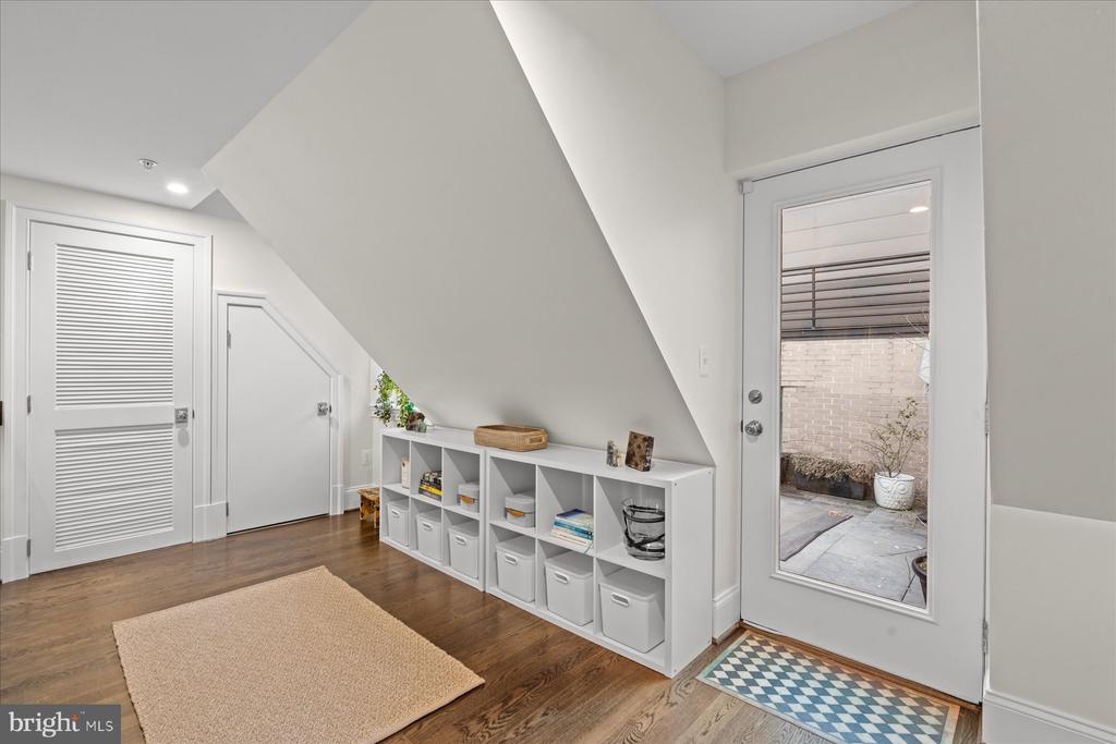 2014 KALORAMA ROAD NW 7