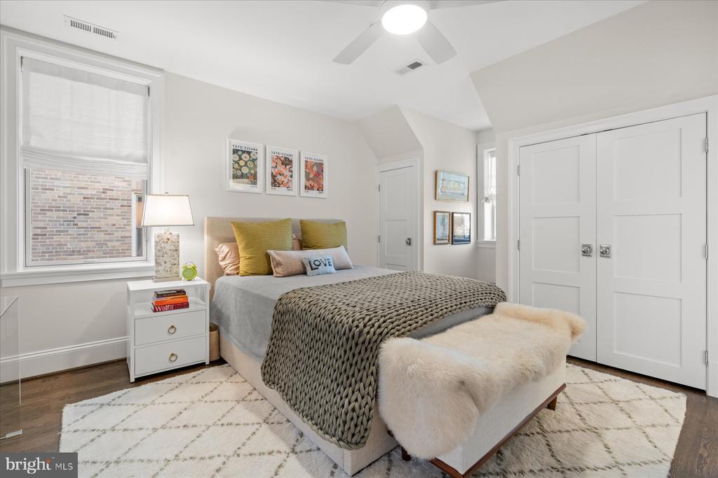 2014 KALORAMA ROAD NW 7