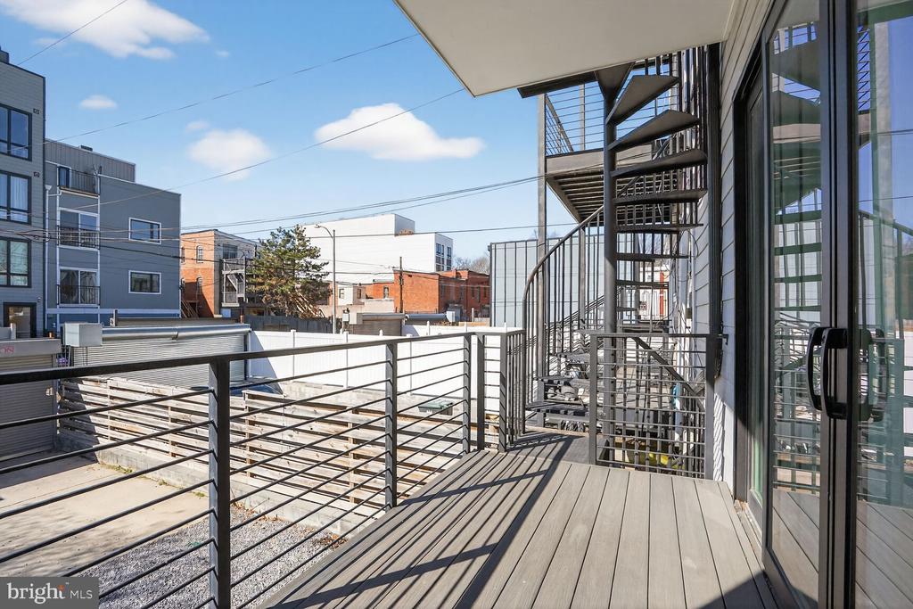 1125 MORSE STREET NE 1