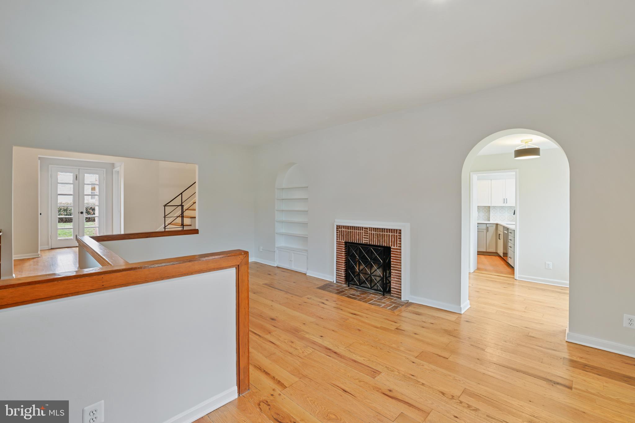 416 6TH STREET SE