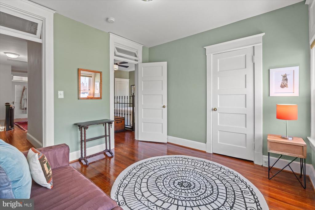 1421 CRITTENDEN STREET NW