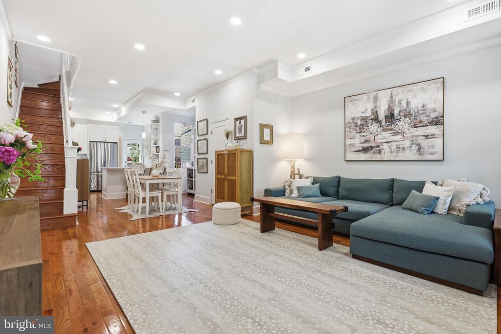 18 RANDOLPH PLACE NW