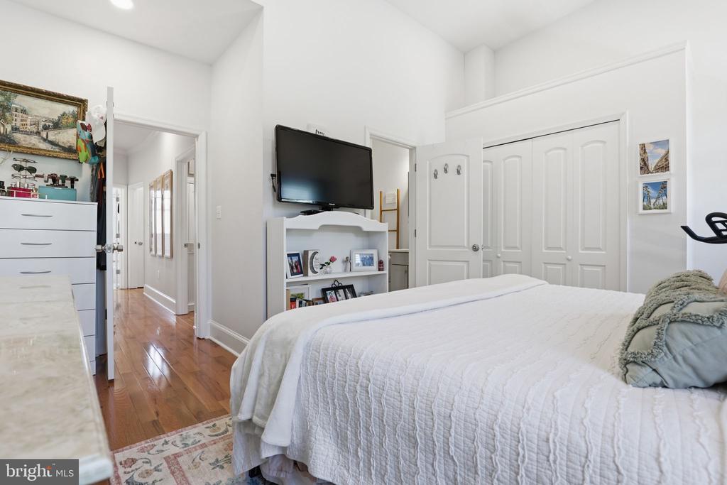 18 RANDOLPH PLACE NW