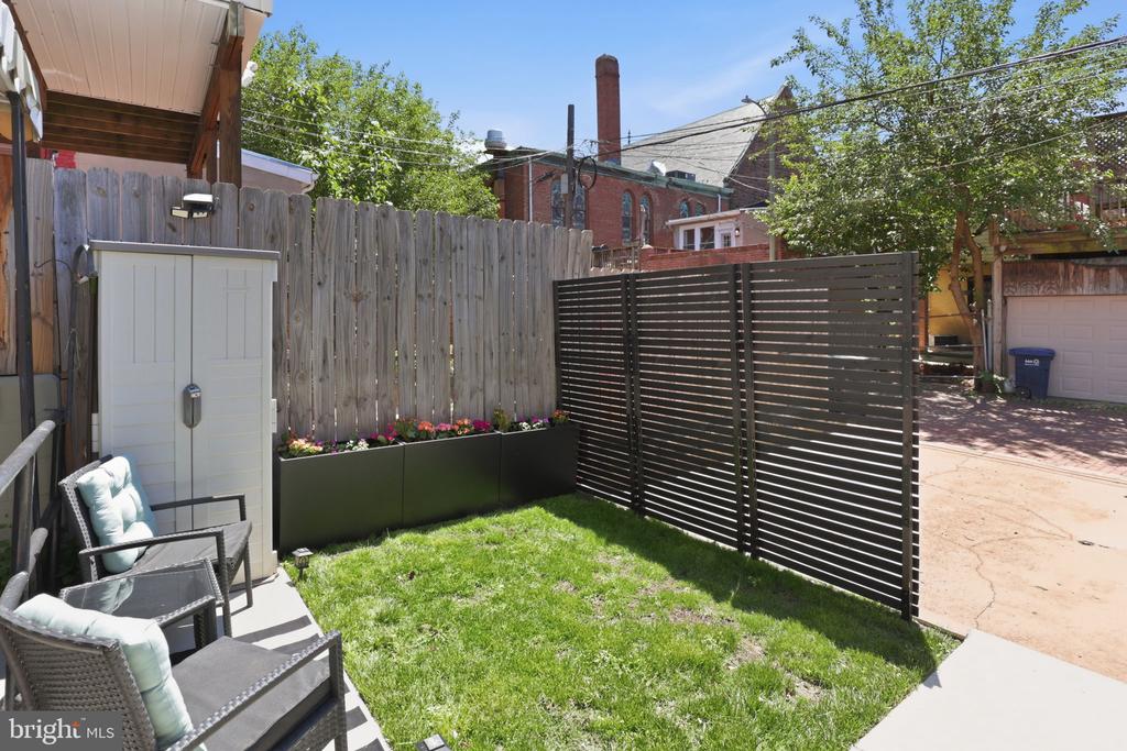 18 RANDOLPH PLACE NW